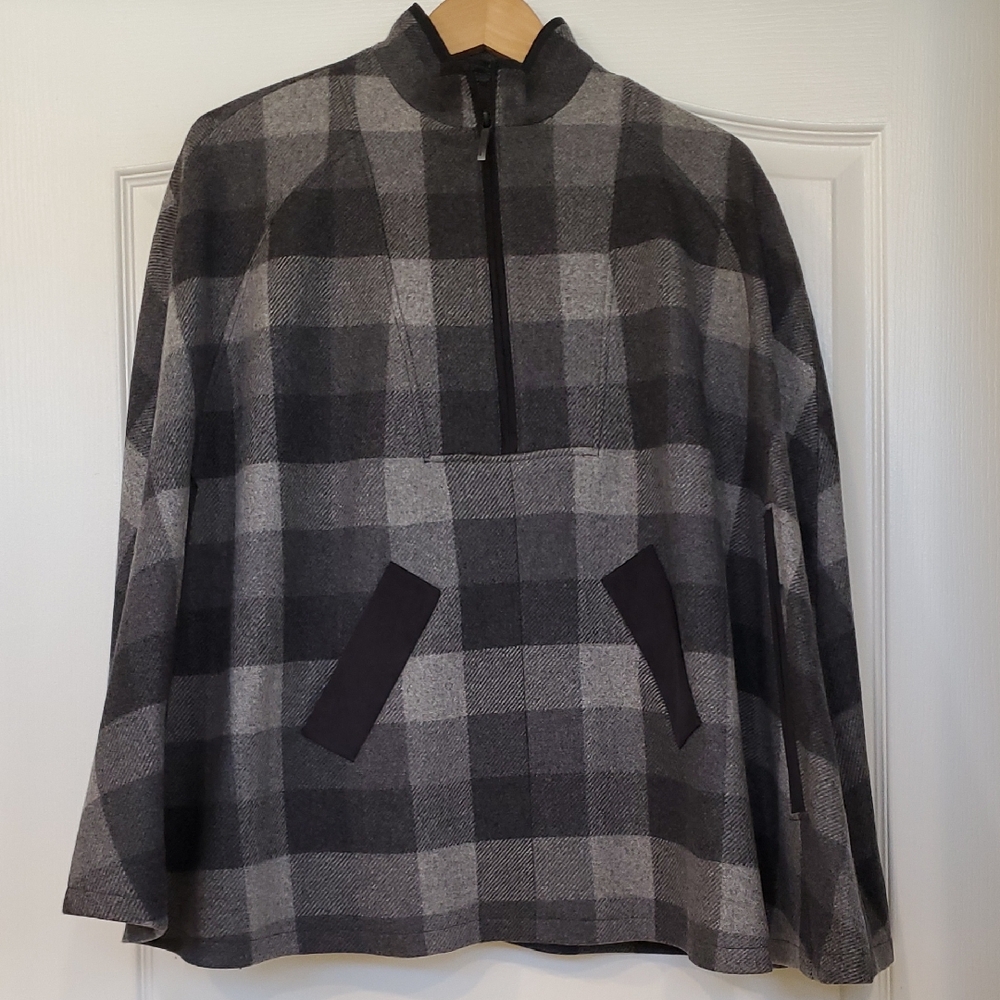 Brooks Brothers Gray Plaid Cape